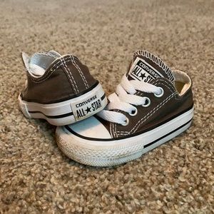 Size 3 toddler converse